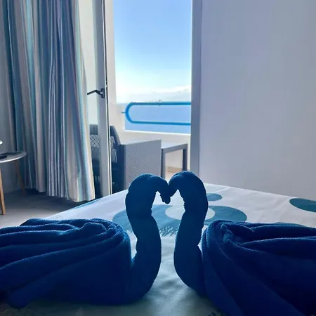 Sea View Апартаменти *