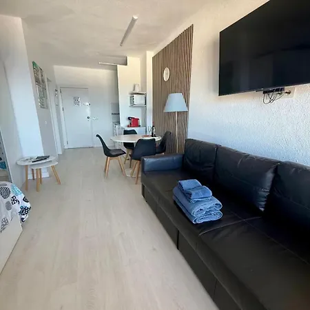 Апартаменти Sea View Адехе
